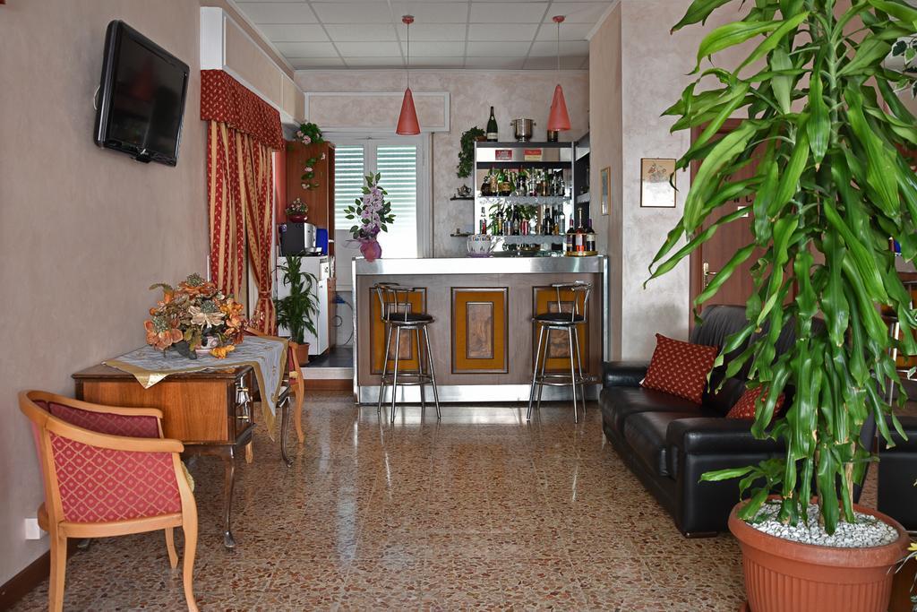 Hotel Corso San Remo Exterior foto